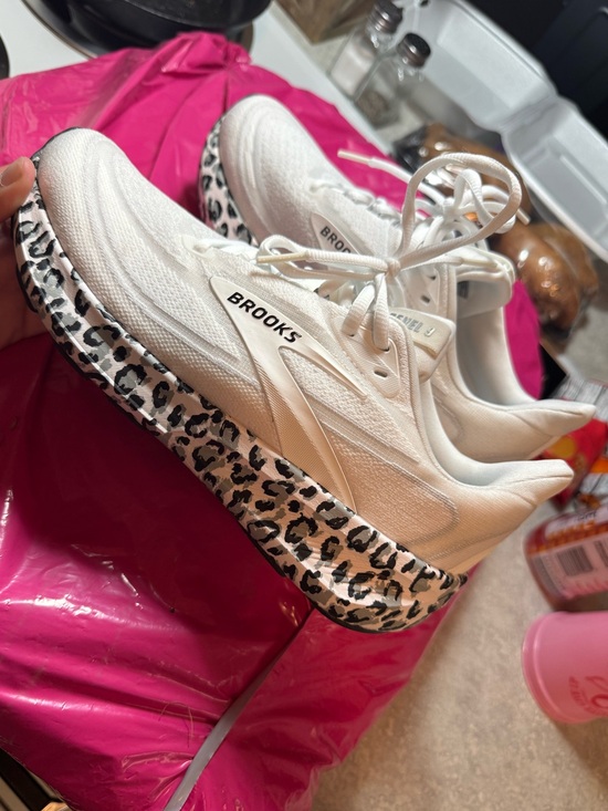 Brooks Shoes - Brooks White Sneakers with Leopard-Print Midsole